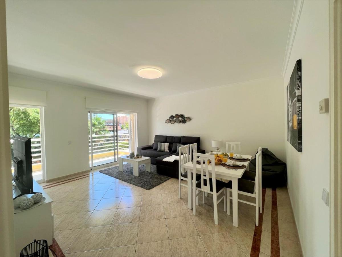 Vilamoura Central 2 With Pool By Homing ภายนอก รูปภาพ